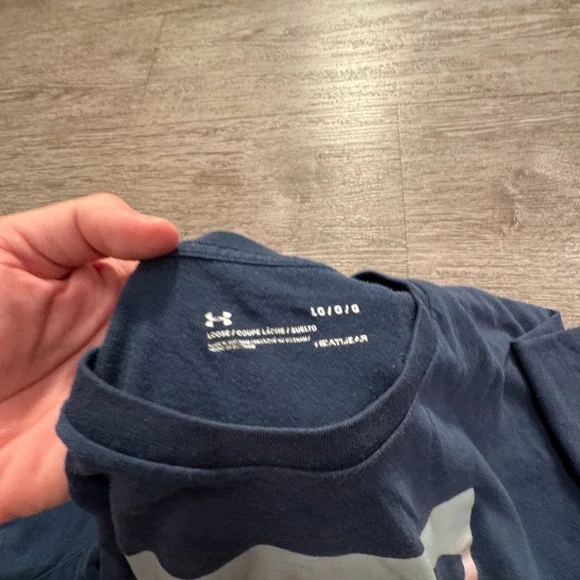 Under Armour Shirt Adult Large Blue Athletic Short Sleeve Activewear‎ Graphic - Picture 3 of 7